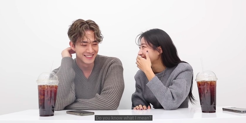 Yea-won giggles and Hyun-seung smiles and laughs with her