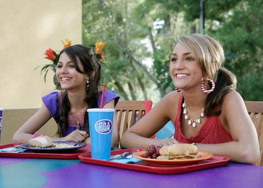 Victoria Justice and Jamie Lynn Spears on Zoey 101