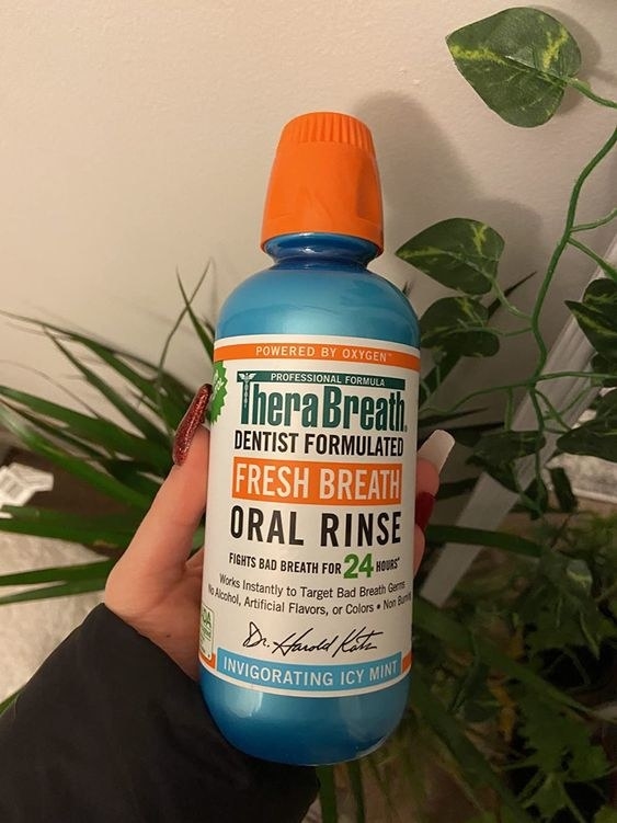 a reviewer photo of the mouthwash