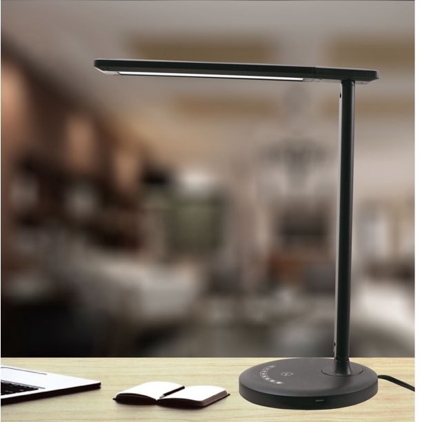 Black dimmable desk lamp