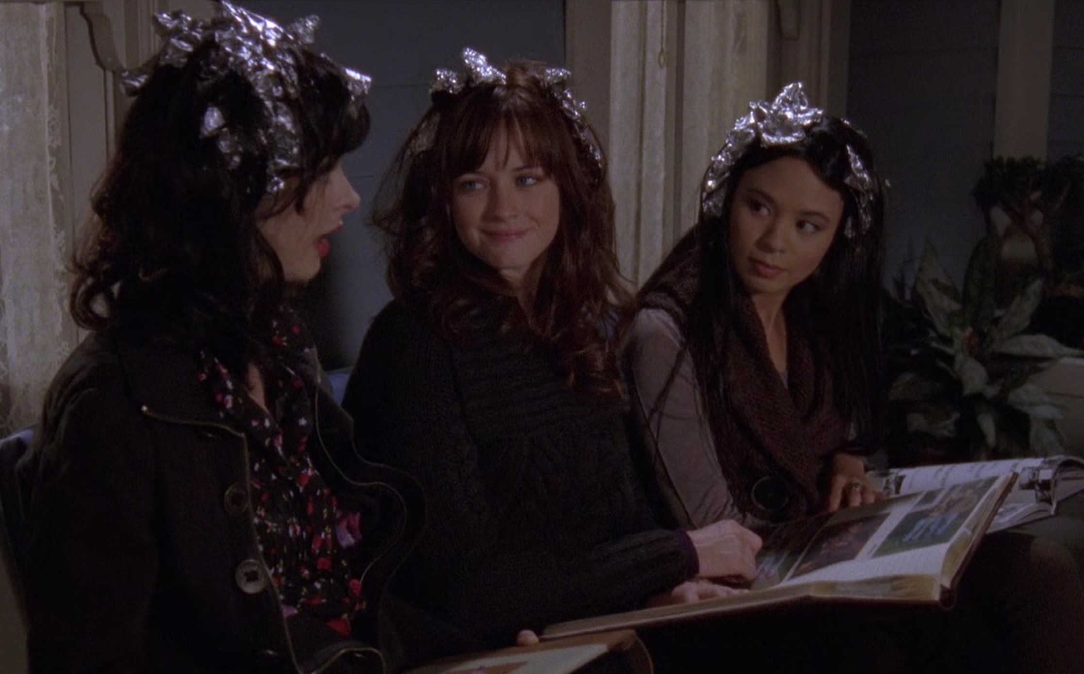 Lucy, Olivia and rory sitting on rory&#x27;s porch dying their hair