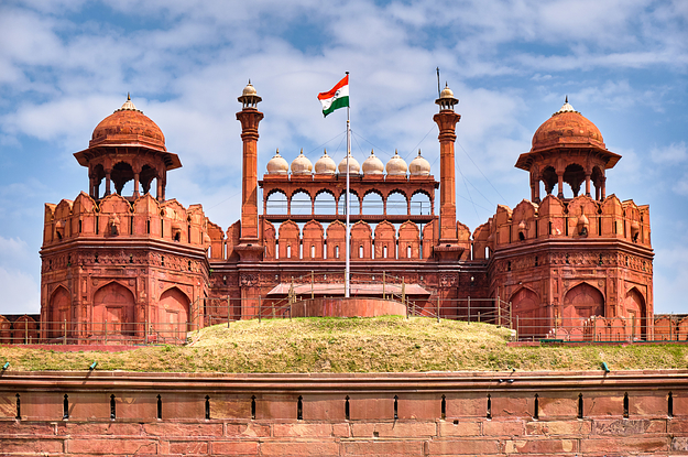 14 Things For Travelers To Keep In Mind Before Booking A Flight To Delhi