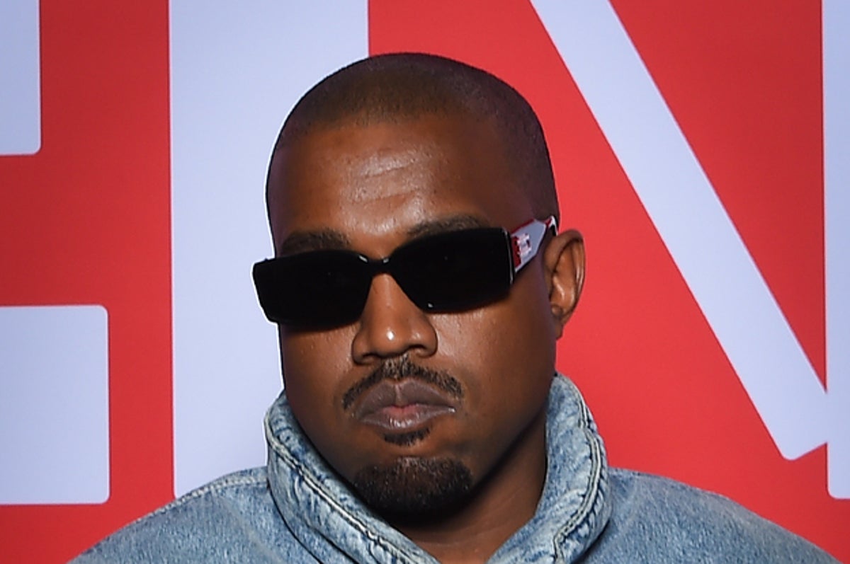 Louis Vuitton LOUIS VUITTON ESCAPE SQUARE SUNGLASSES Kanye west