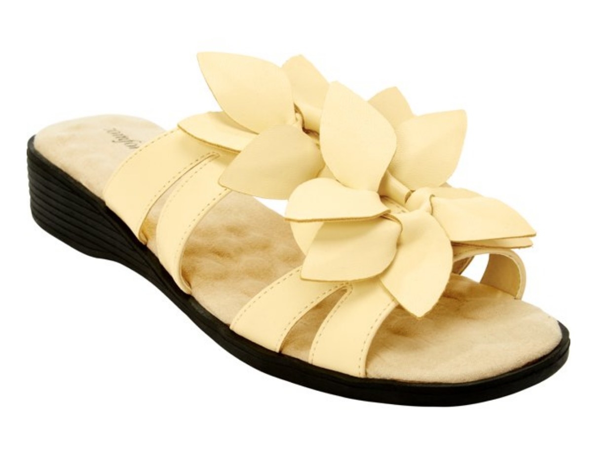 Pale yellow sandals with flower accent