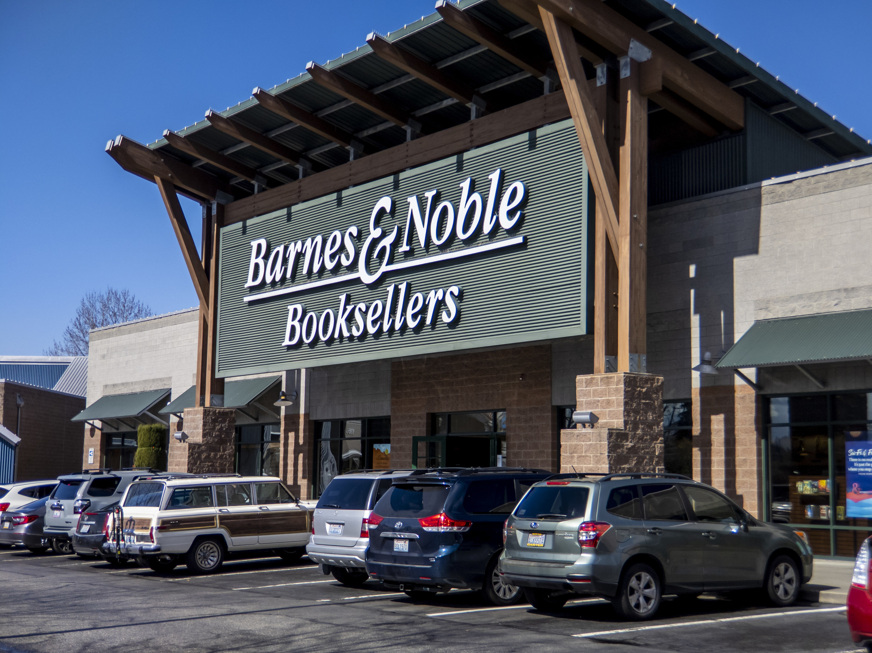 View of a Barnes and Noble storefront on a sunny day