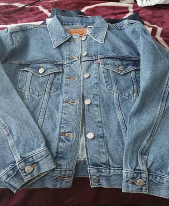 A reviewer's jean jacket