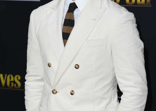 Chris Evans at the Knives Out premiere 