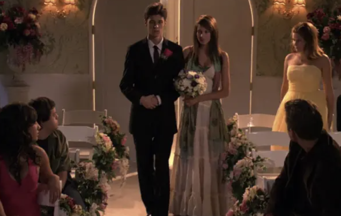 Amy and Ben from &quot;The Secret Life of the American Teenager&quot; walking down the aisle