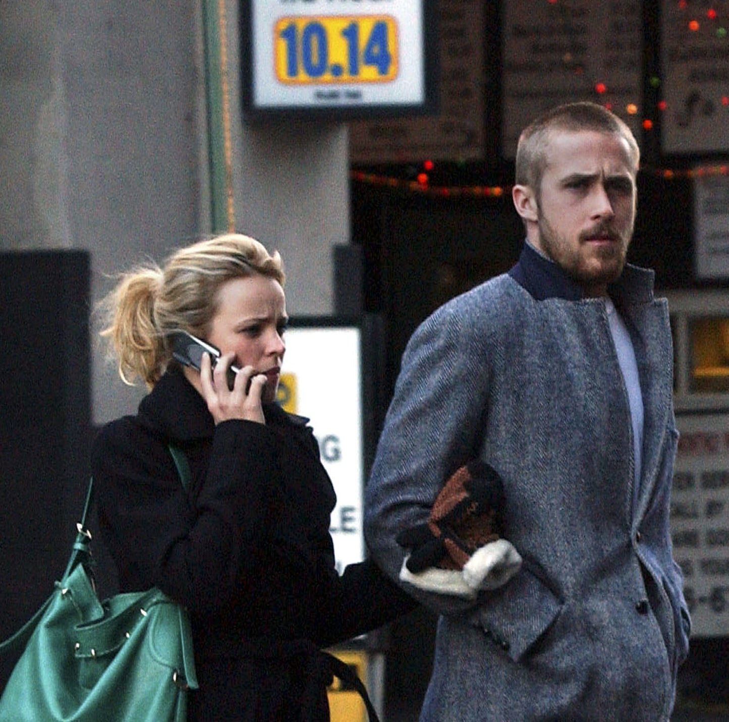 Rachel McAdams and her boyfriend Ryan Gosling walk in Soho