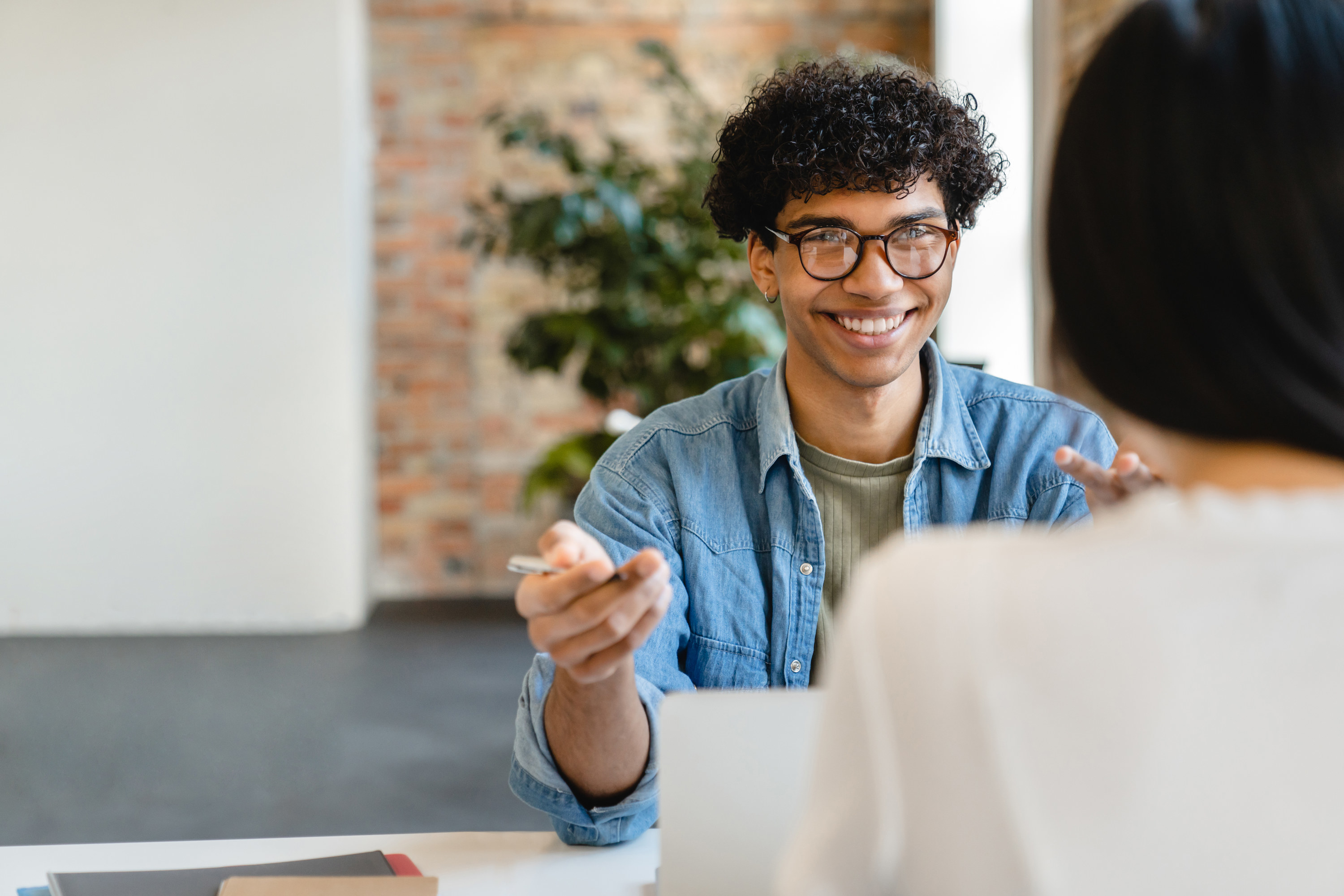 Man talks to a recruiter