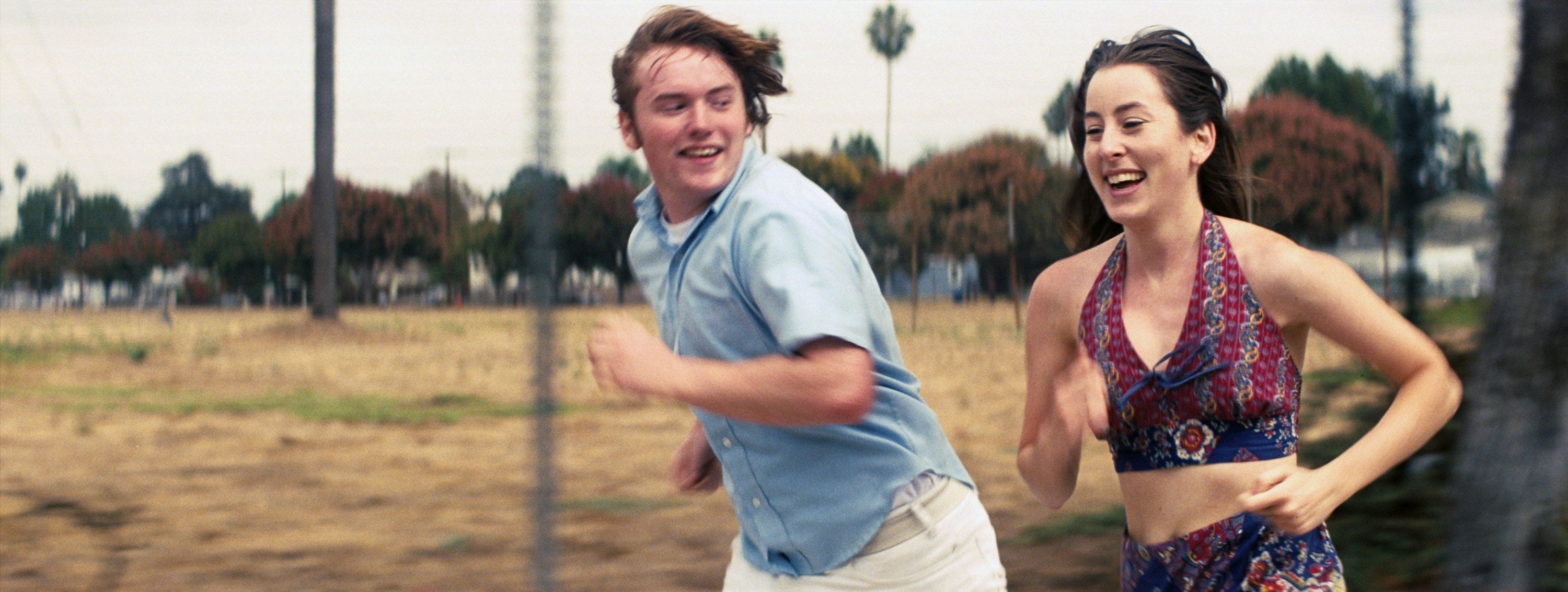 Haim and Hoffman running in the film