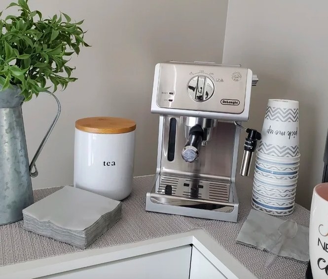 Review photo of the silver semi-automatic espresso machine