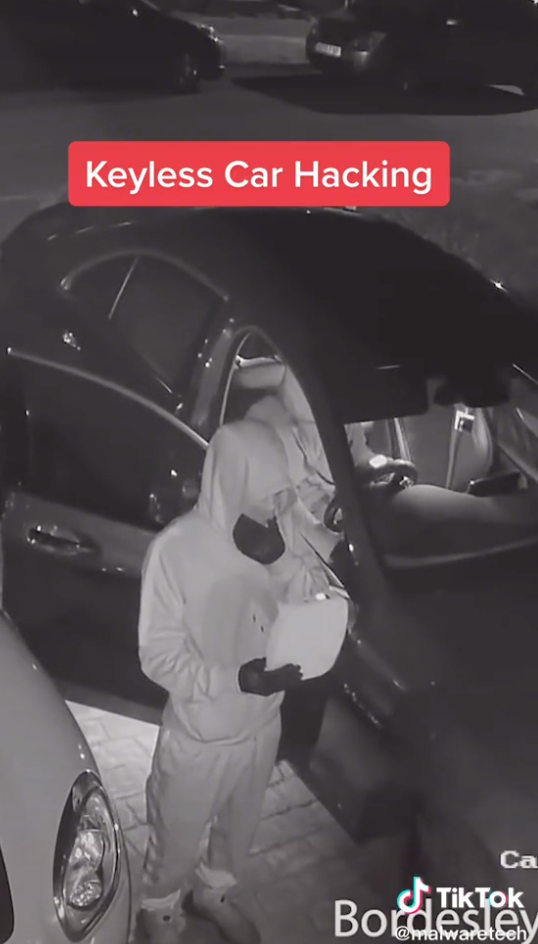 Camera footage of thieves