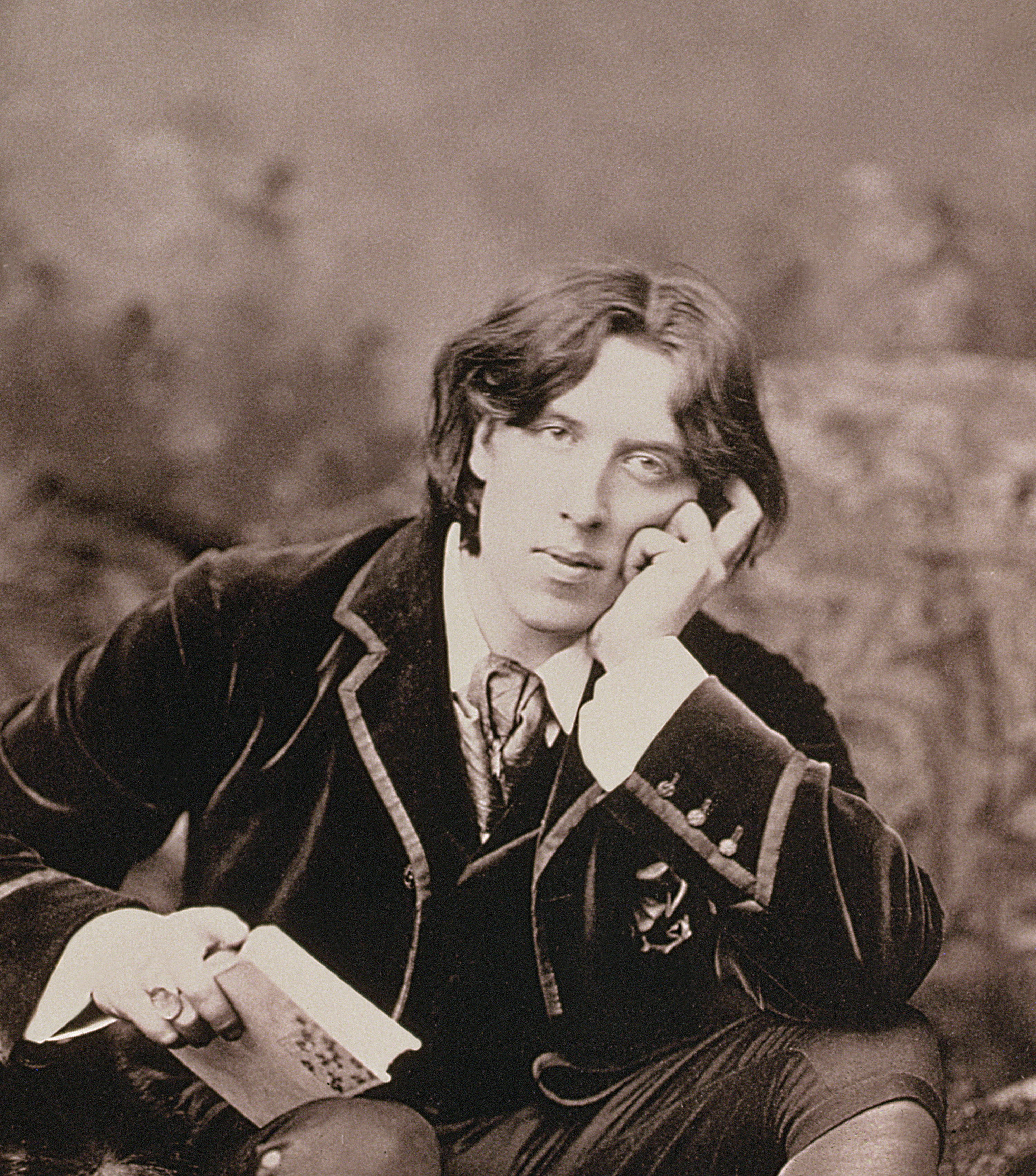 oscar wilde plays meant to be read