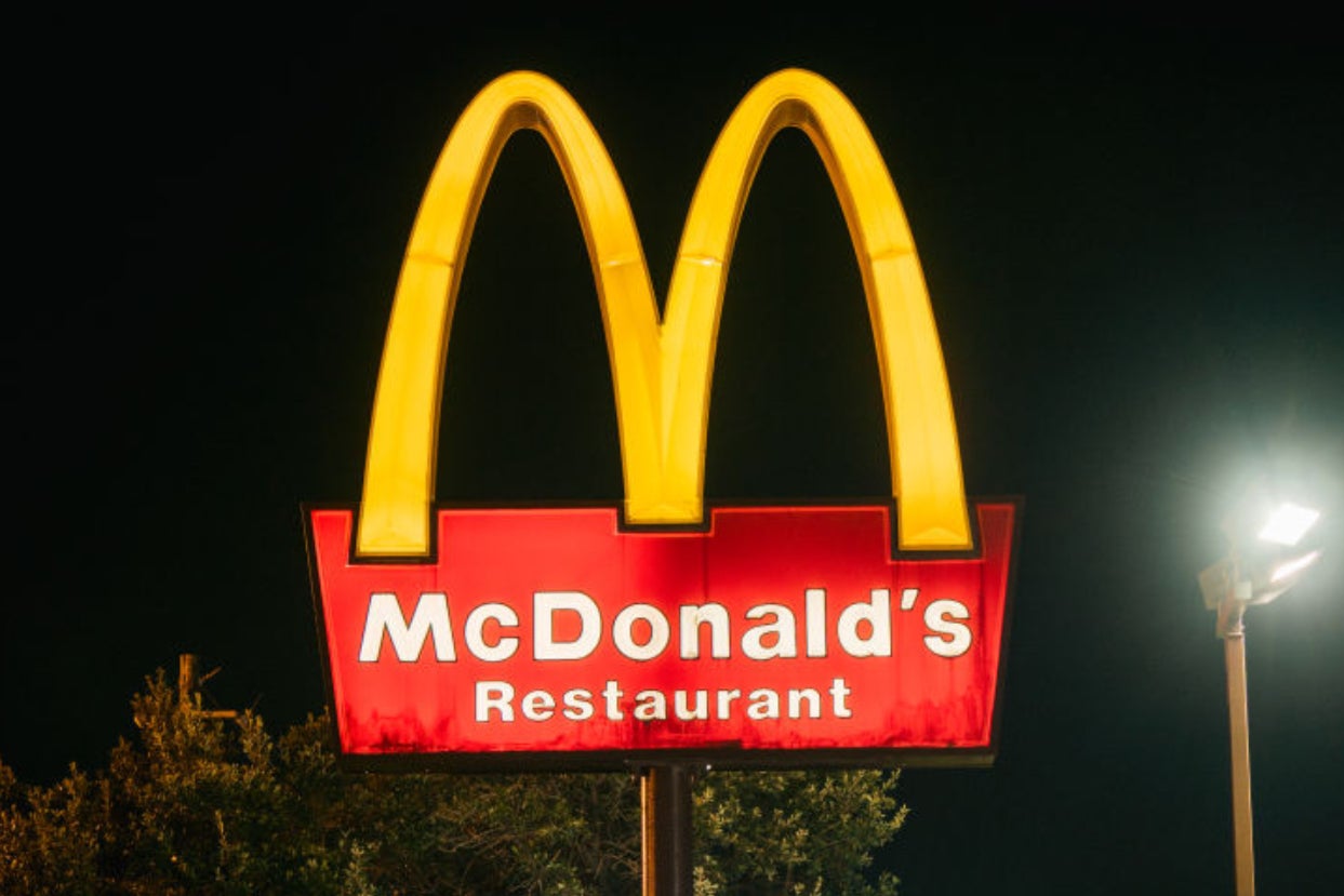 a McDonald's sign