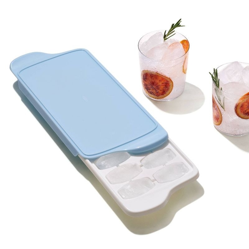 The ice cube tray
