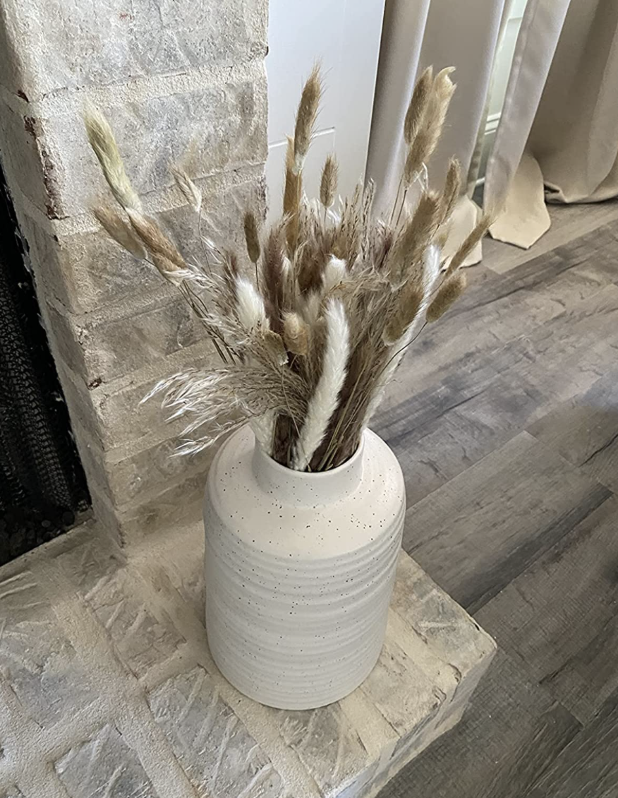 A reviewer&#x27;s grass in a vase