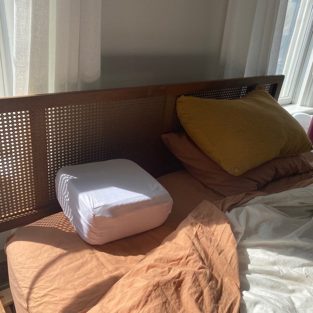 Pillow Cube Sidekick Review (2026) Mattress Nerd