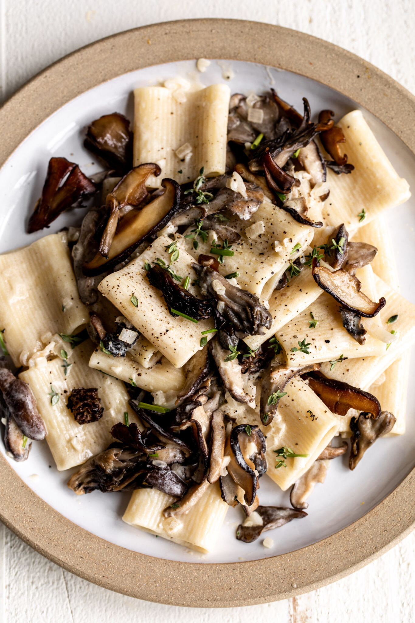 Pasta with mushrooms and Alfredo sauce