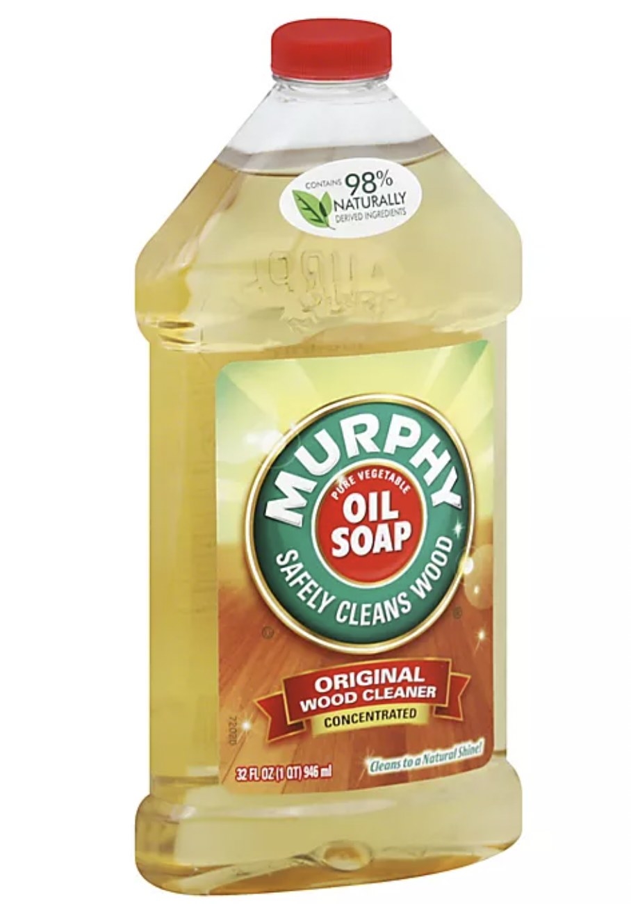 the bottle of Murphy&#x27;s oil soap hardwood cleaner