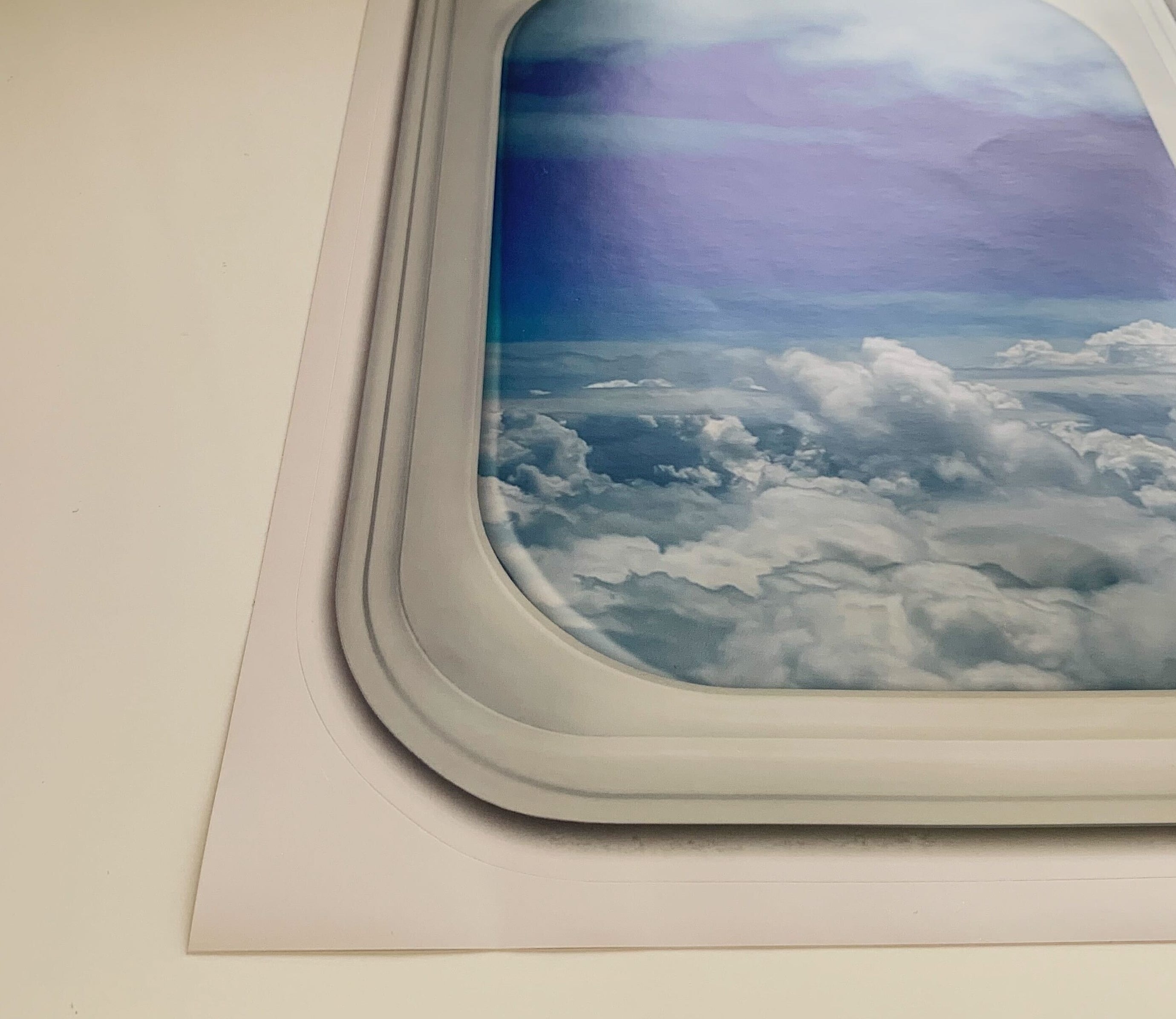 ダイソーの「ウォールステッカー(窓、背景、雲海)」