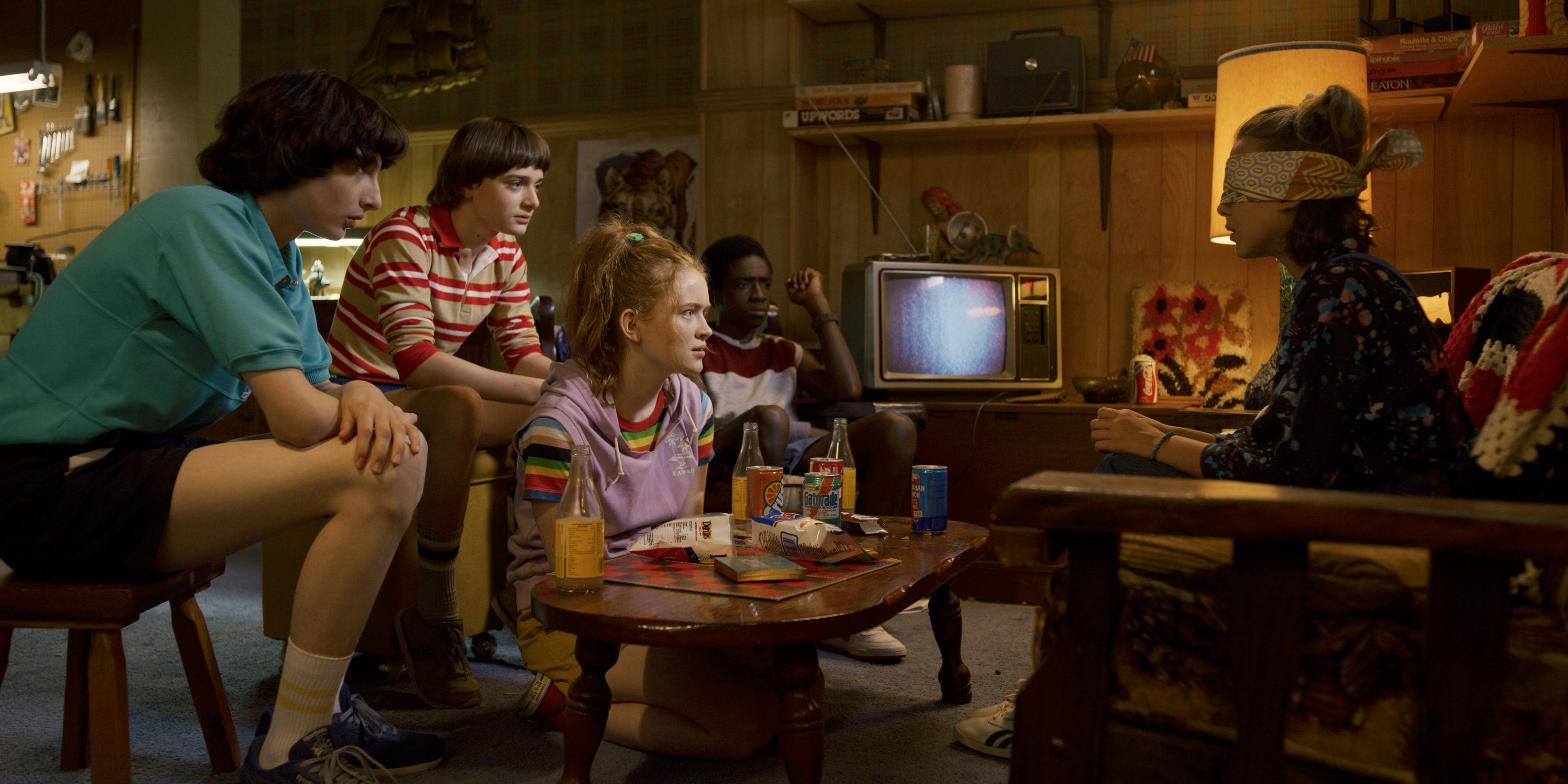 The kids in an &#x27;80s living room