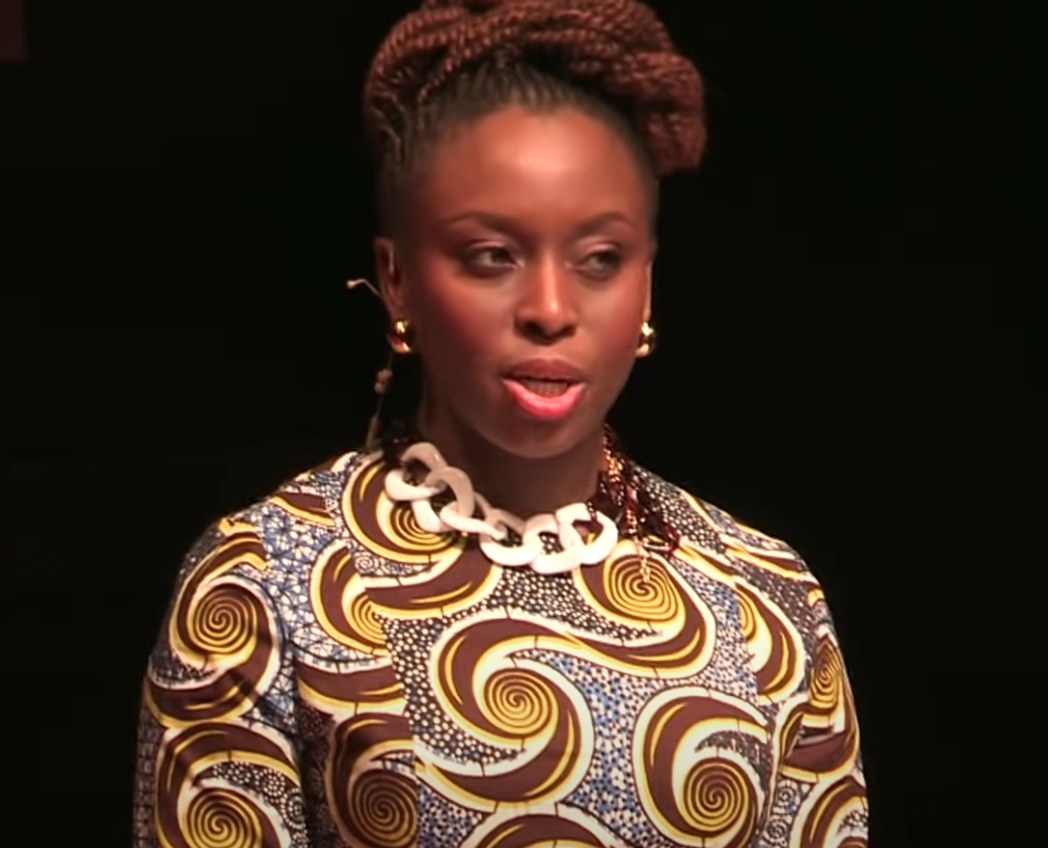 Chimamanda Ngozi Adichie advocates in favor of feminism at TEDxEuston