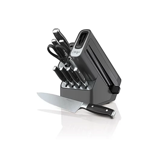 the knife system with a knife laid in front