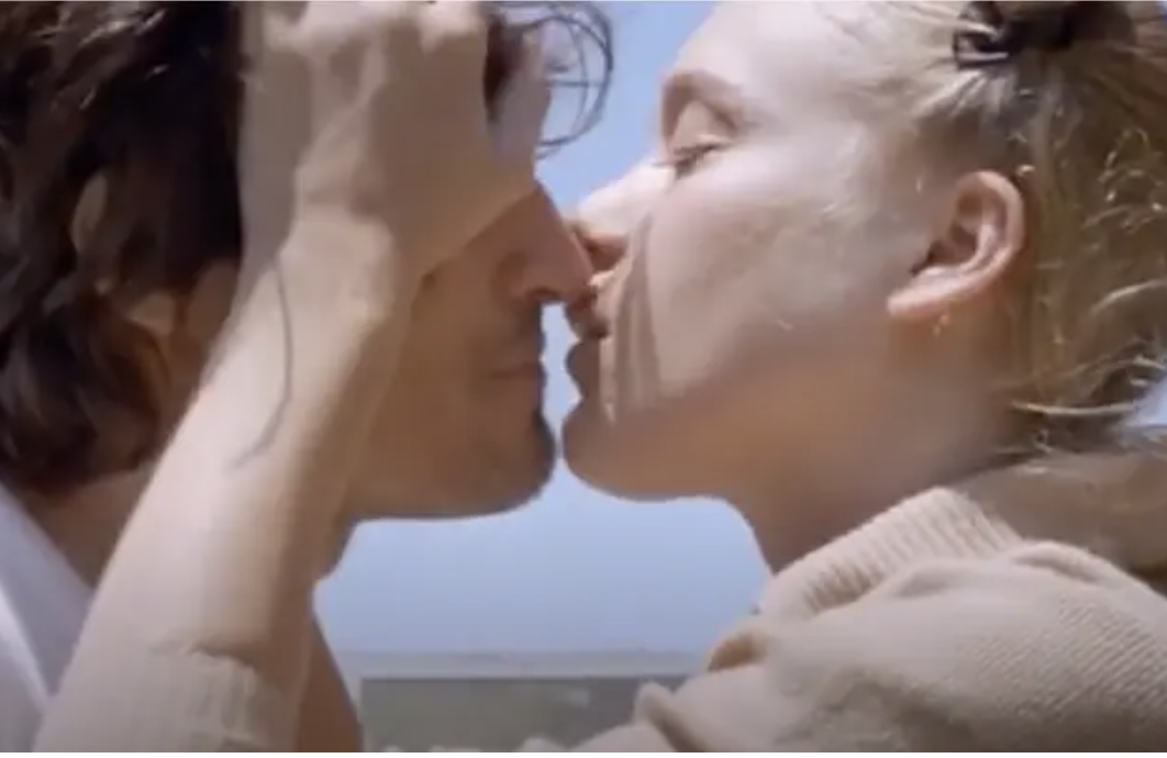 Sevigny and Gallo kissing in the film