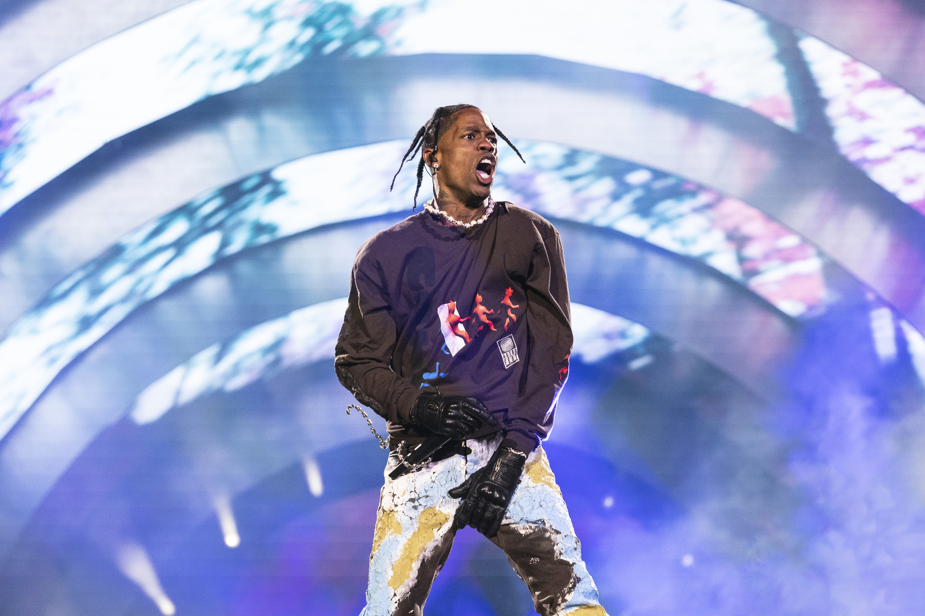 Rockets Postpone Travis Scott Night, Will Honor Astroworld Victims Instead