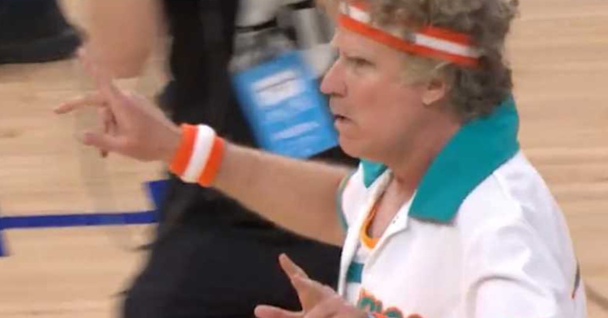 Warriors had Jackie Moon as special guest for warmups [VIDEO]