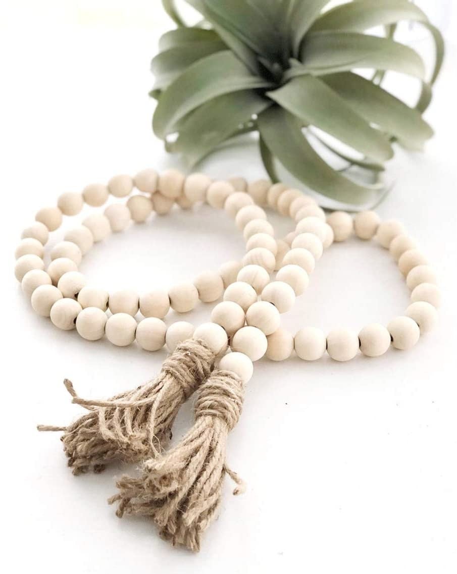 The string of wooden beads