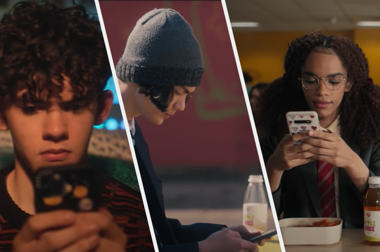 Characters from &quot;Heartstopper&quot; use their phones