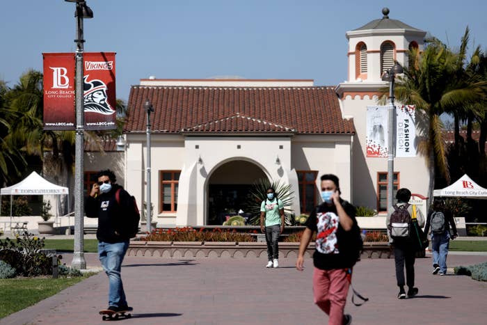 Students outside on a community college campus