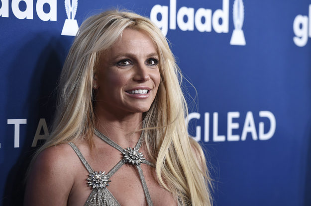 Britney Spears Says She's Pregnant