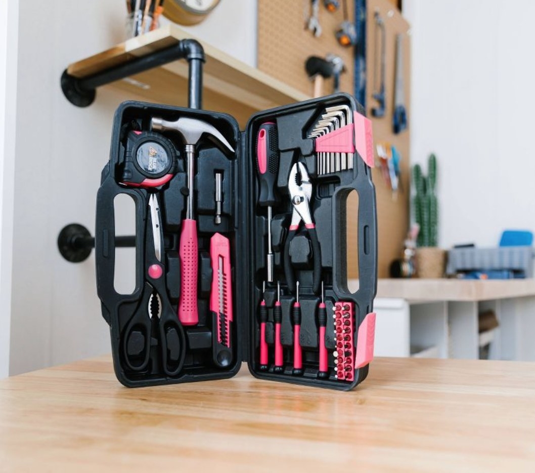 the pink tool kit