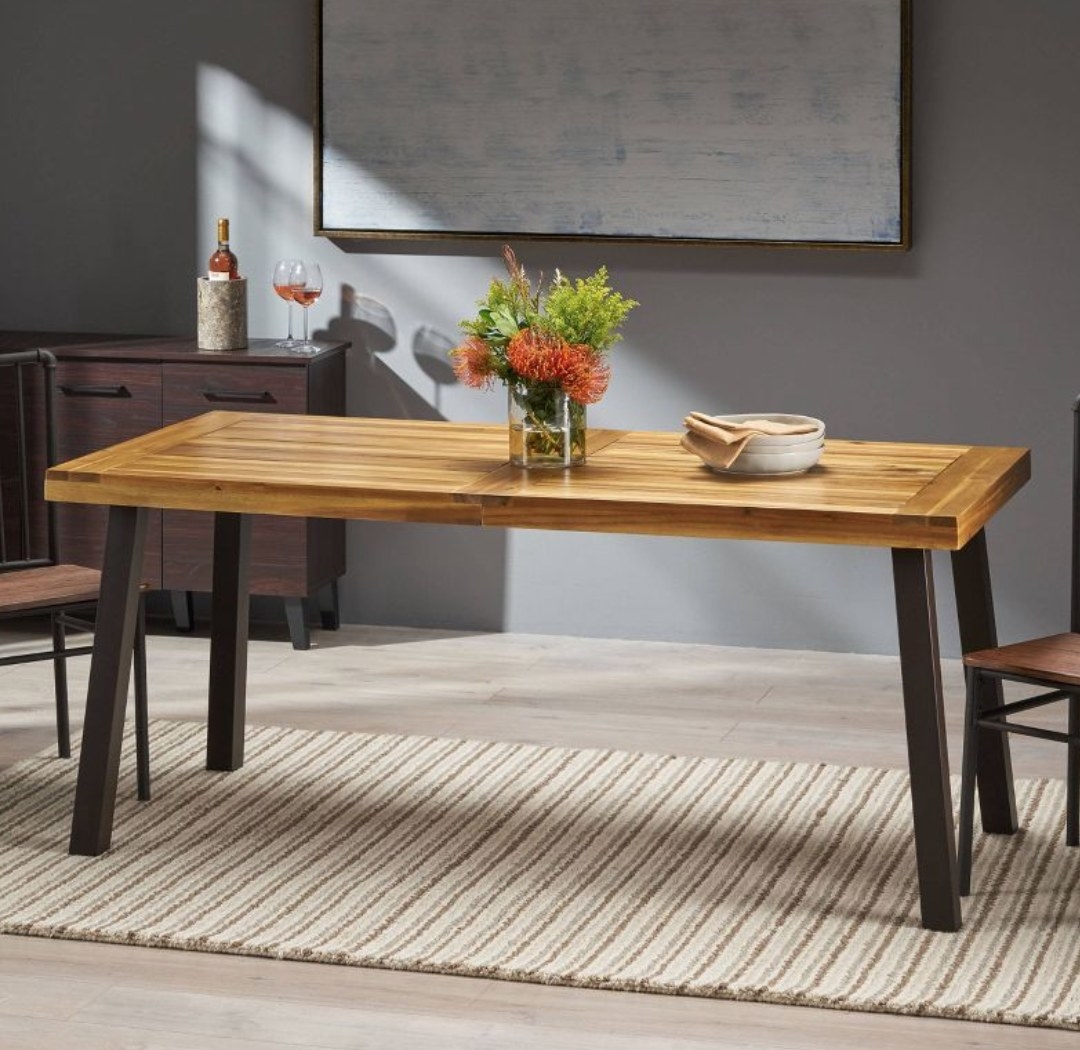the long rectangular dining table