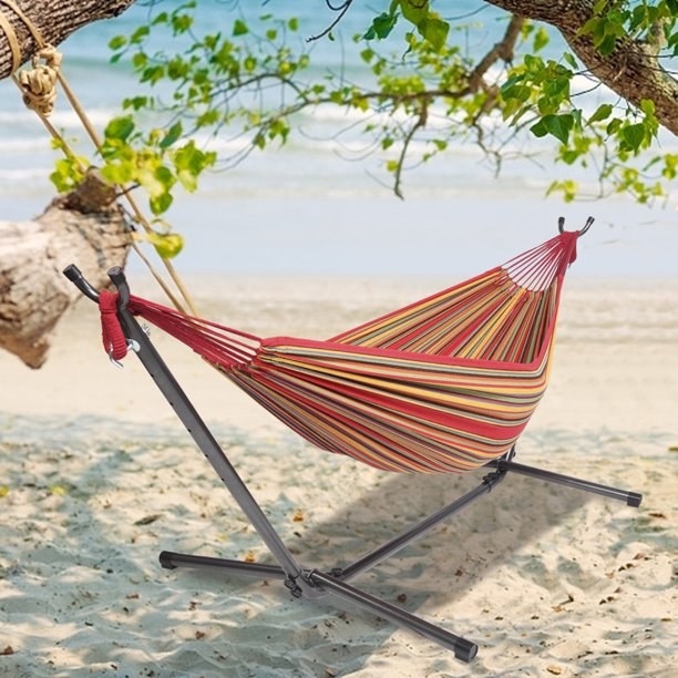 The freestanding hammock
