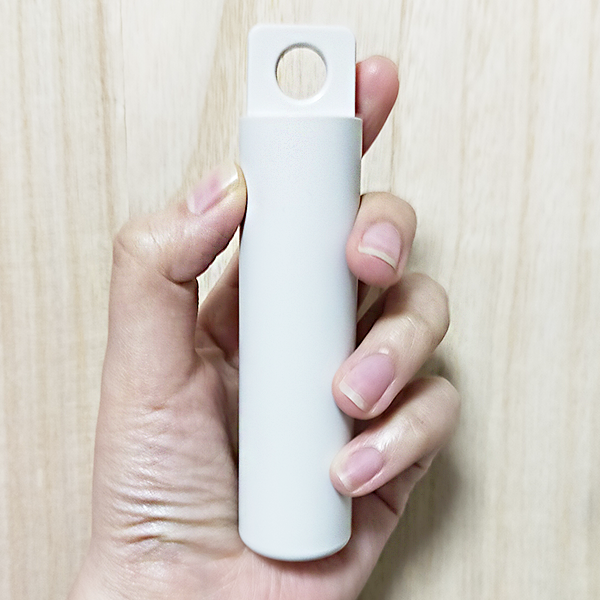 無印良品のおすすめ便利グッズ「携帯用衣類クリーナー」