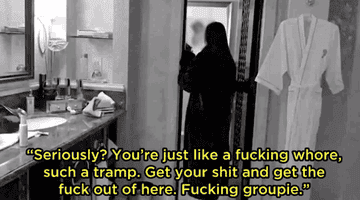 Kim Kardashian cussing out a girl in the bathroom