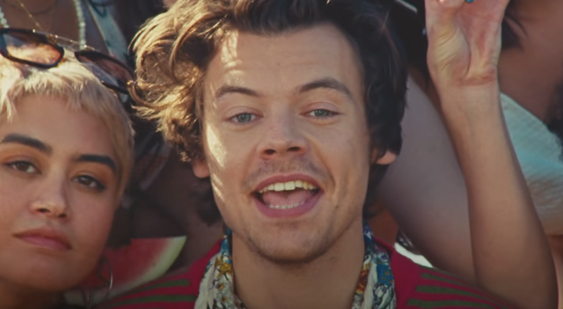 Harry smiling in the &quot;Watermelon Sugar&quot; music video