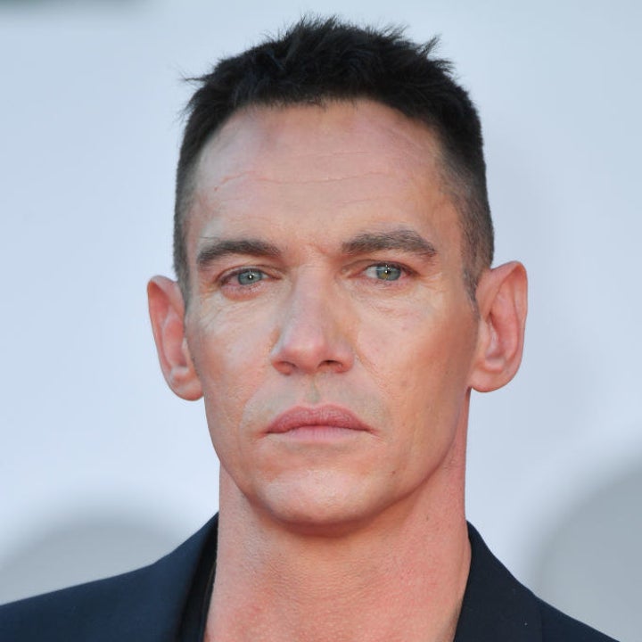 Jonathan Rhys Meyers at a red carpet event