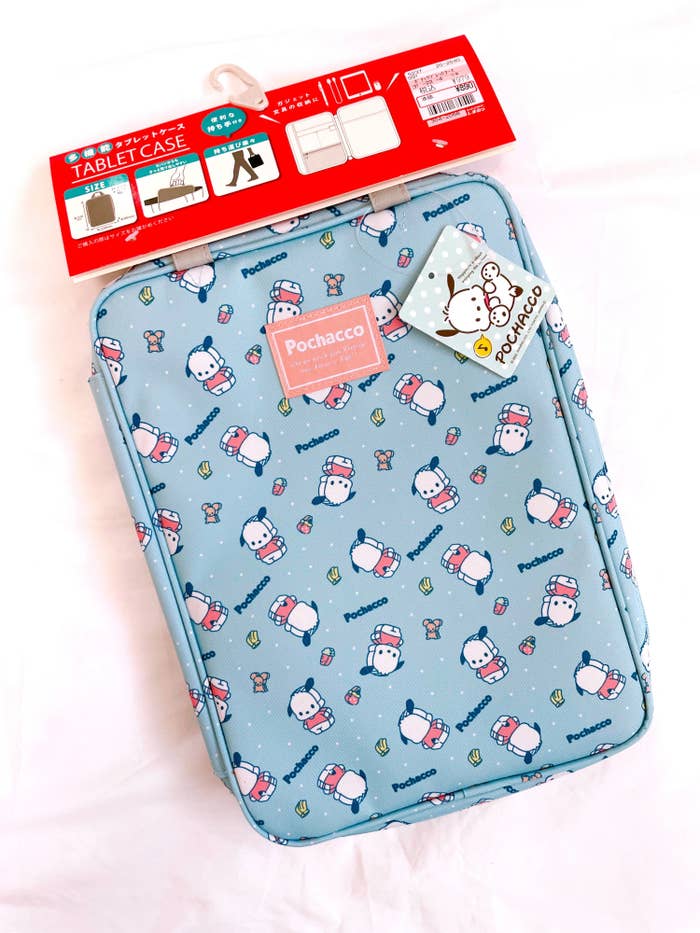 レトロっぽくて可愛すぎ しまむらの サンリオケース Ipadやノートがまるっと入った レトロっぽくて可愛すぎ しまむらの サンリオケース Ipadやノートがまるっと入った