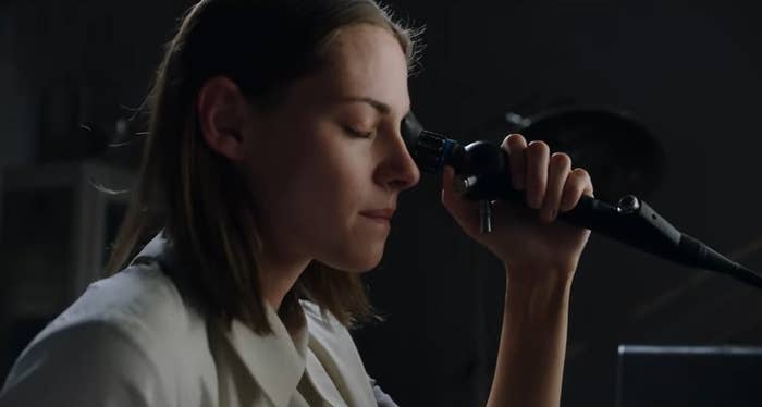 Timlin holding a device to her left eye in &quot;Crimes of the Future&quot;