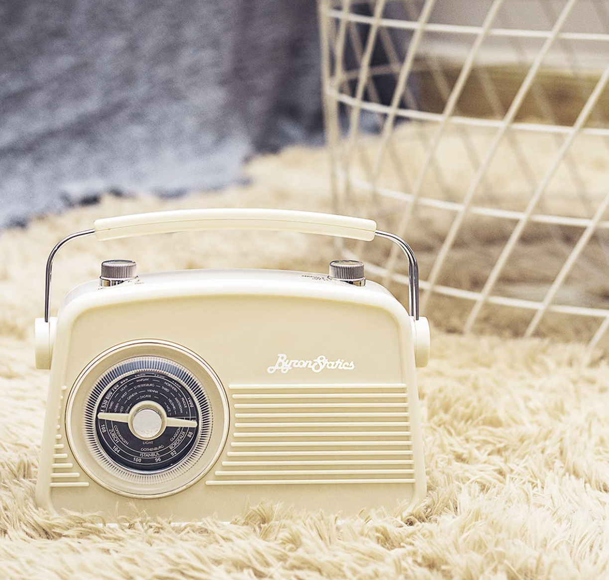 the portable vintage-style radio in cream