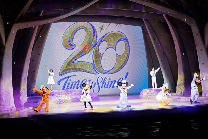 感動が止まらない ディズニーシーの 周年ショー が素晴らしすぎた