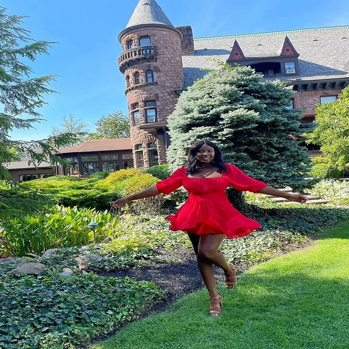 Reviewer wearing the red