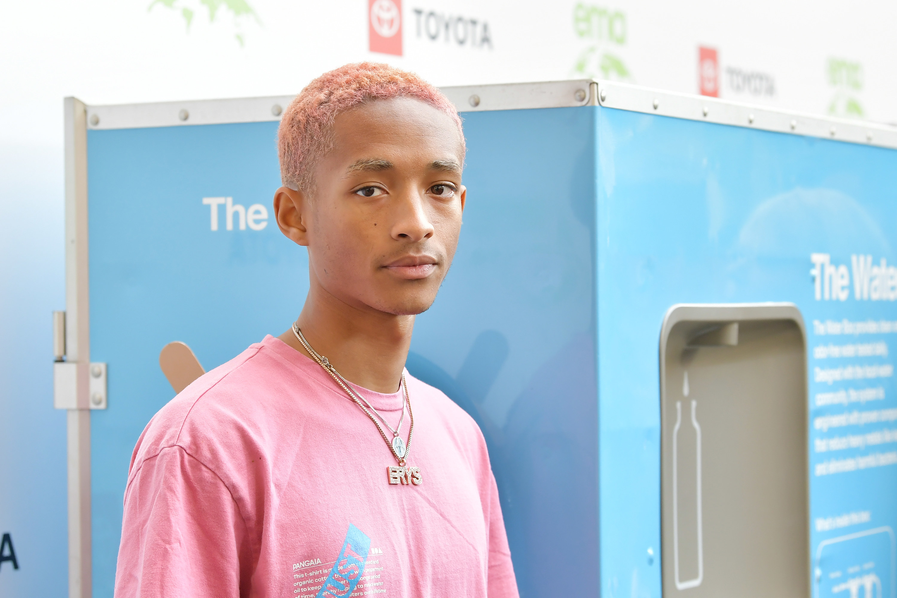 Jaden Smith Wants to Help You Talk Politics Around the Family Dinner Table  – Billboard