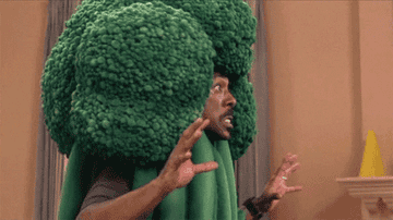 Eddie Murphy dresses as broccoli