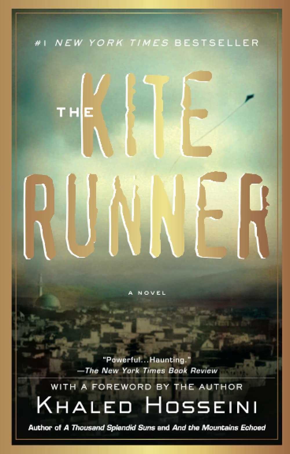 Book cover of &quot;The Kite RUnner&quot;